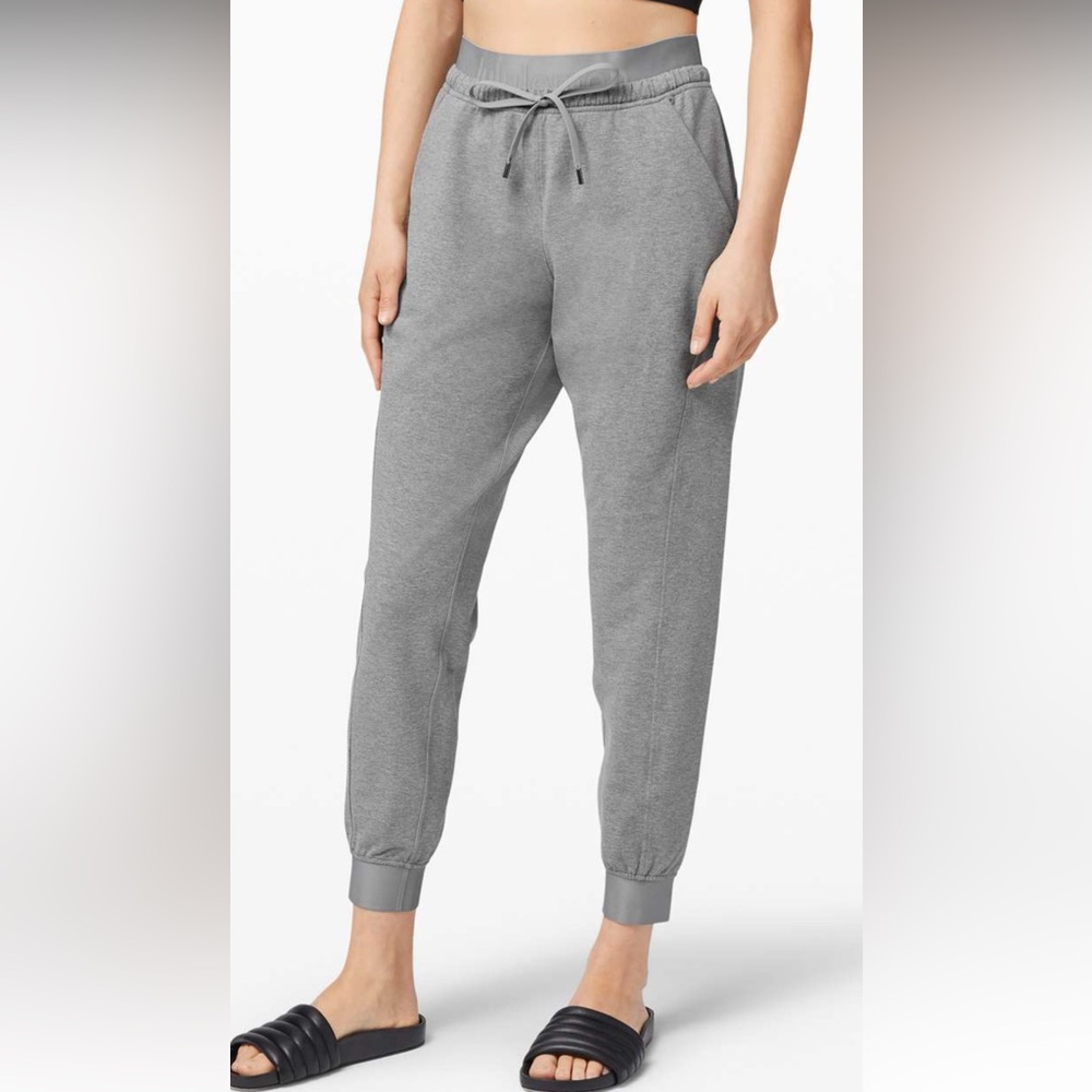 Lululemon Refreshed Routine Joggers